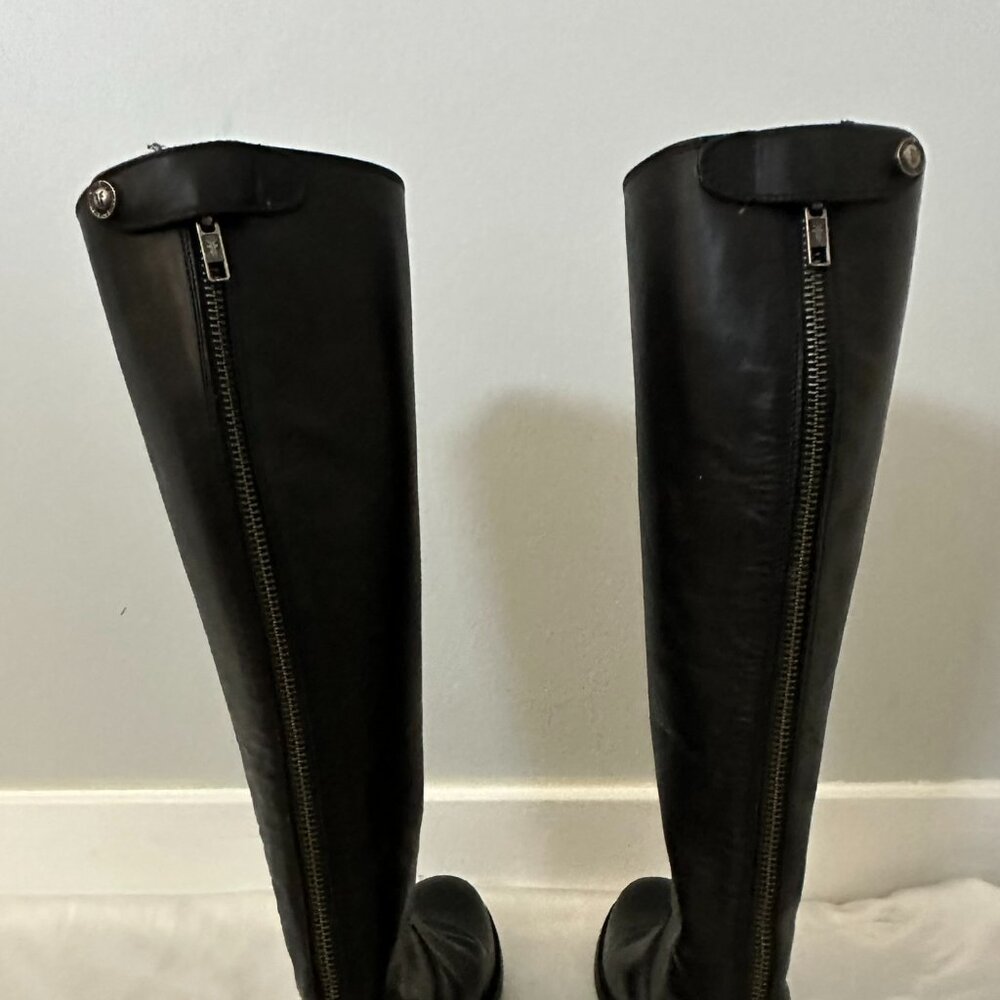 Fyre Black Leather Boots in size 8